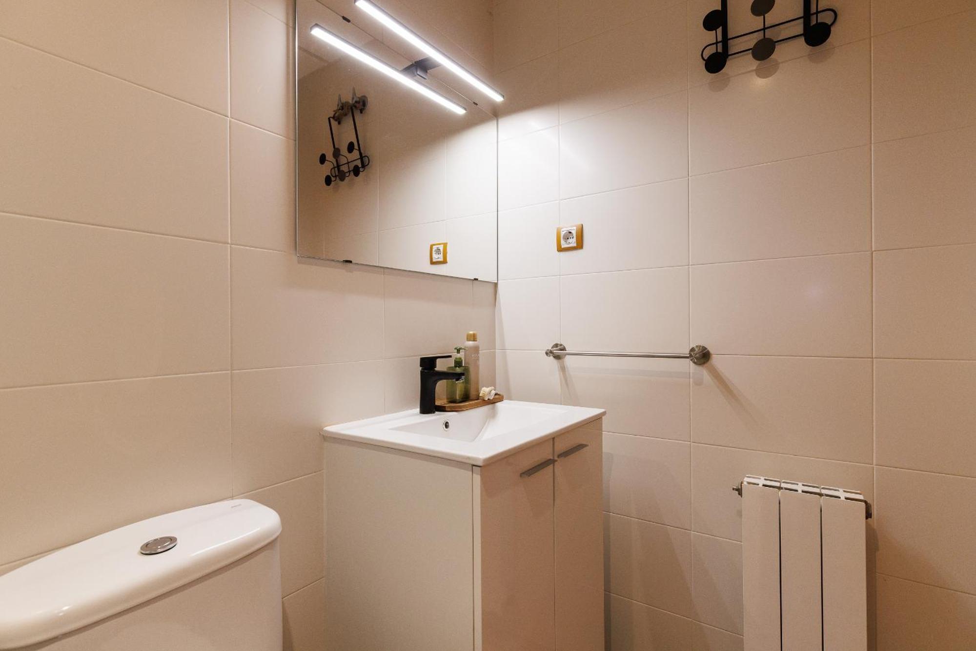 Uhc Els Pins Apartments Salou Quarto foto