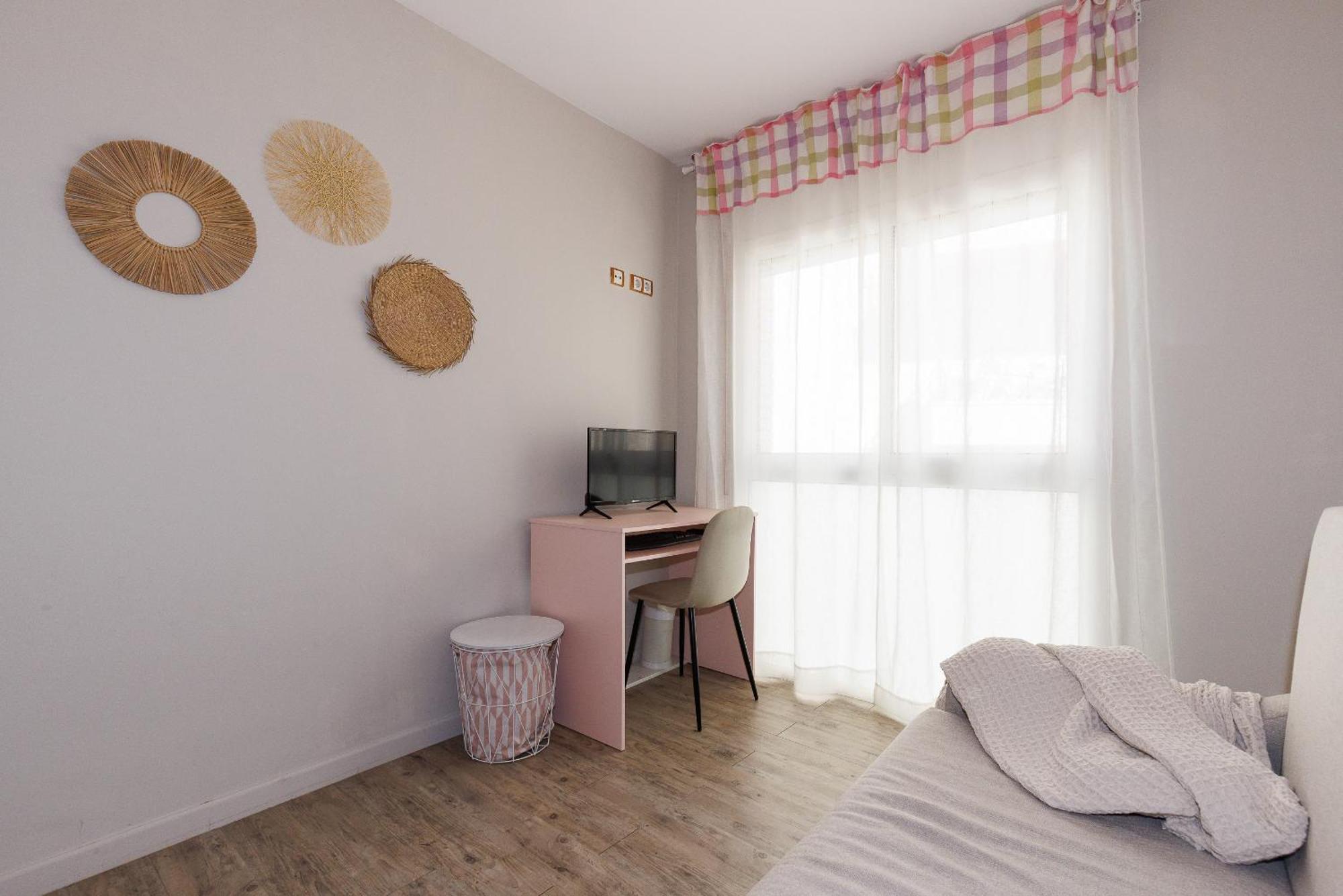 Uhc Els Pins Apartments Salou Quarto foto